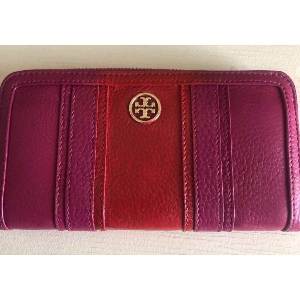 Tory Burch Landon Continental Wallet - Picture 4 of 4